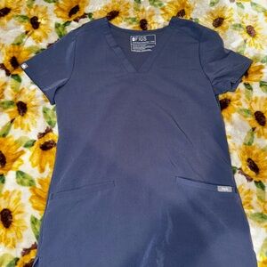 Figs big sky blue xxs casma top